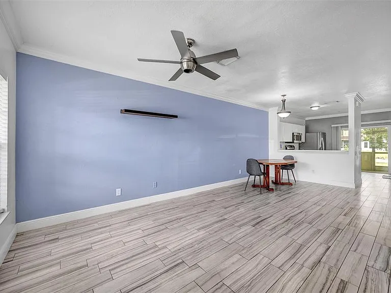 6127 Bayside Key Dr — Photo 7
