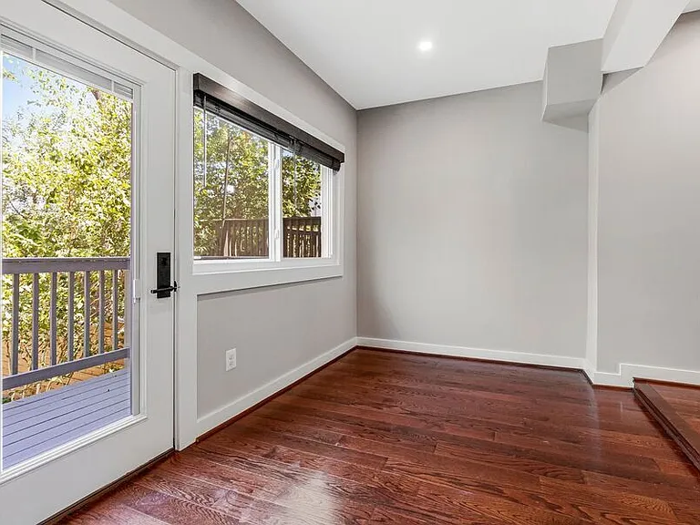 413 Buchanan St NW — Photo 13