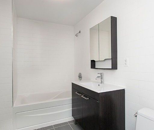 5th image of 8655 Broadway APT 418