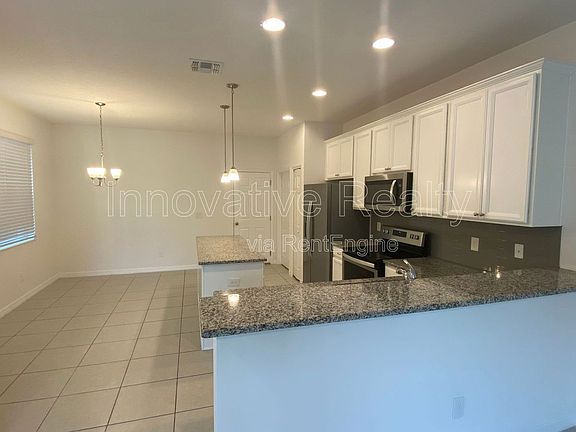 5th image of 6952 Tussilago Way
