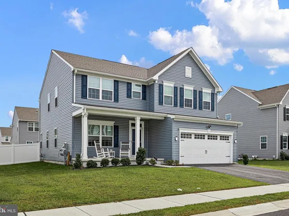 215 Crescita Ln, Clayton, DE 19938