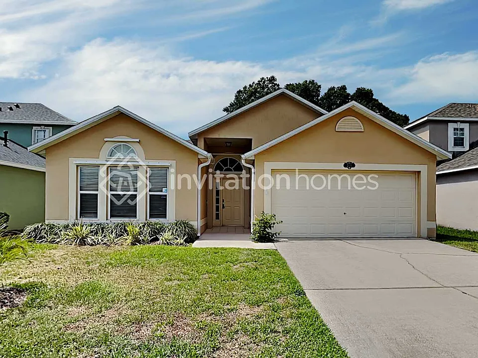 2100 Brookshire Cir