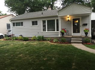 2121 Brockton Ave, Royal Oak, MI 48067