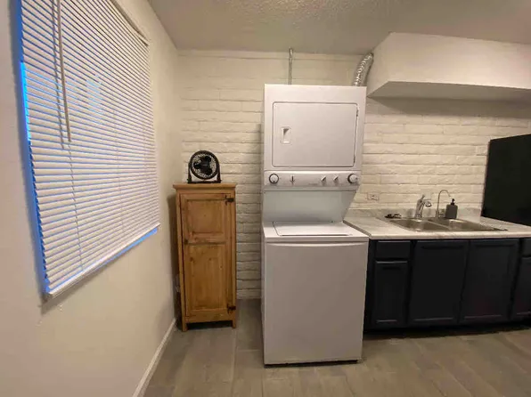 7031 N 80th Ave, Glendale, AZ