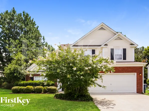 235 Lazy Willow Ln, Lawrenceville, GA 30044