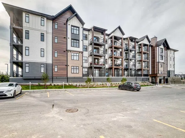 430 SE Sage Hill Rd NW #2110, Calgary, AB T3R 2J9