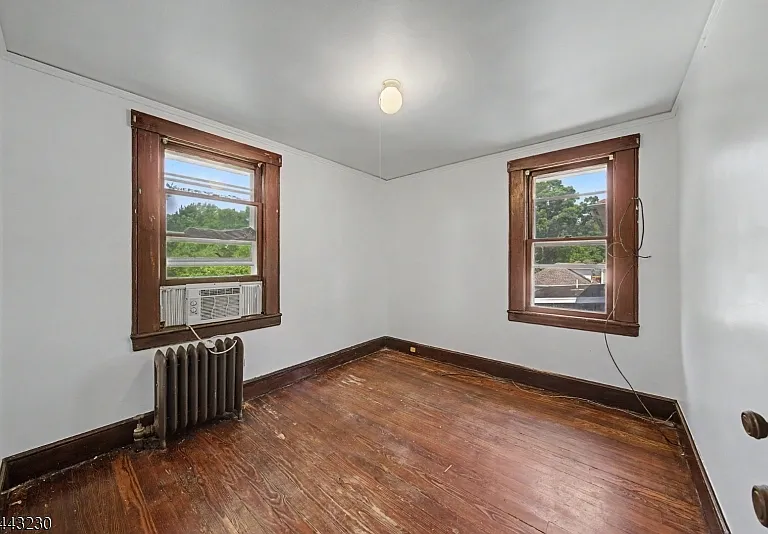 420 Hill St — Photo 13