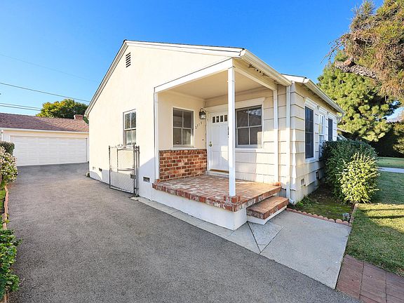 2nd image of 2713 Heather Heights Ave