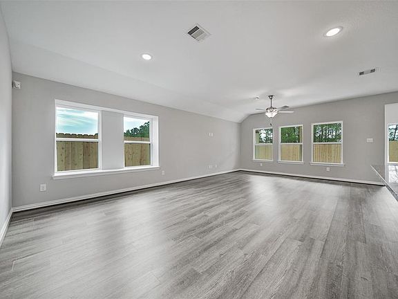 5th image of 22386 Soaring Woods Ln