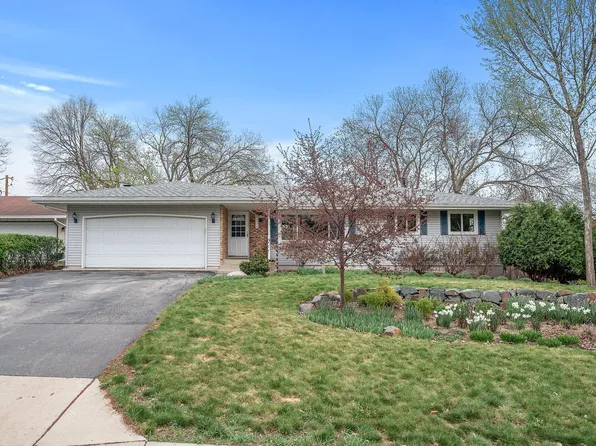 4156 Ensign Ave N, New Hope, MN 55427