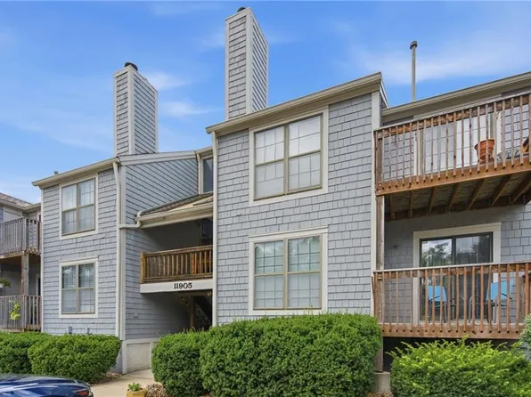 11905 W 58th Ter APT E, Shawnee, KS 66216