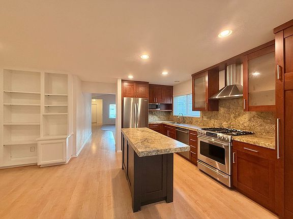 5th image of 10943 Shy Bird Ln