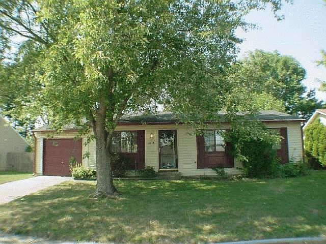 1st image of 2818 N Heatherlea Dr