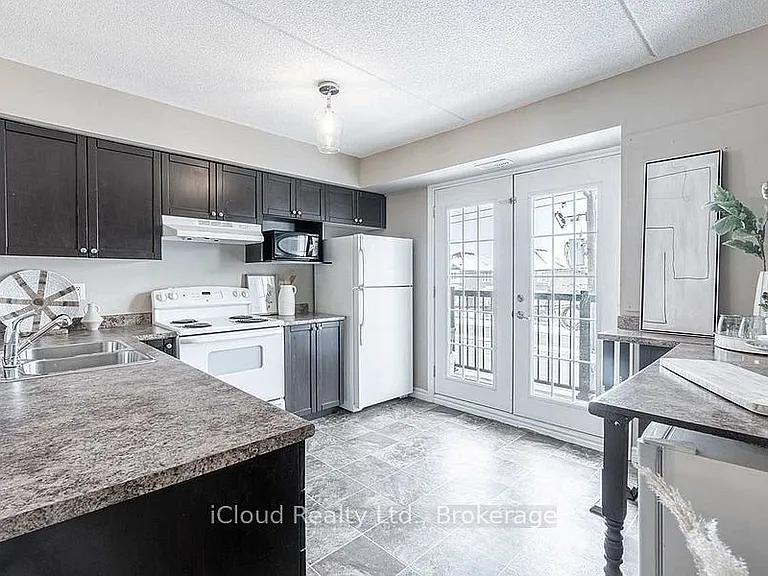 1380 Main St E #205 — Photo 14