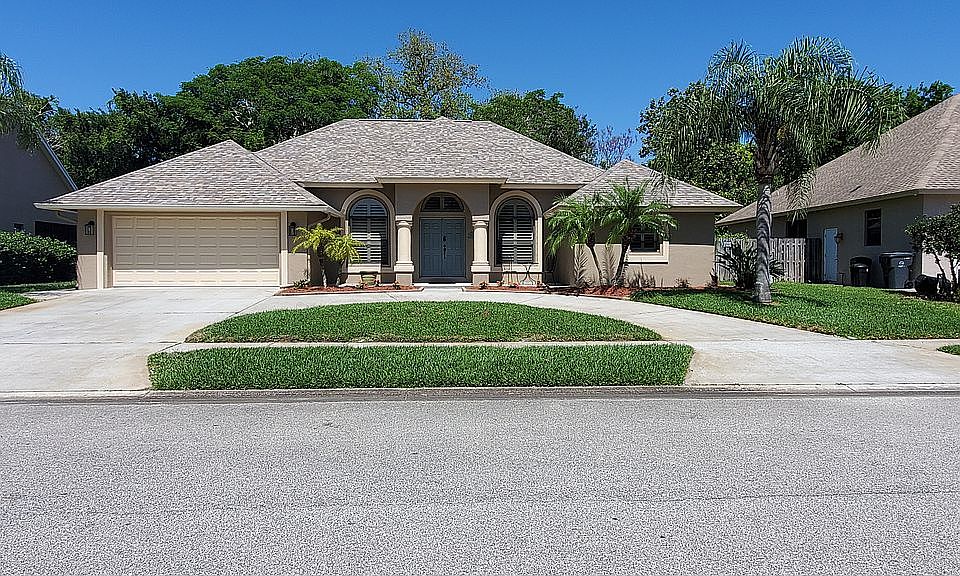 1st image of 1470 Blueberry Dr
