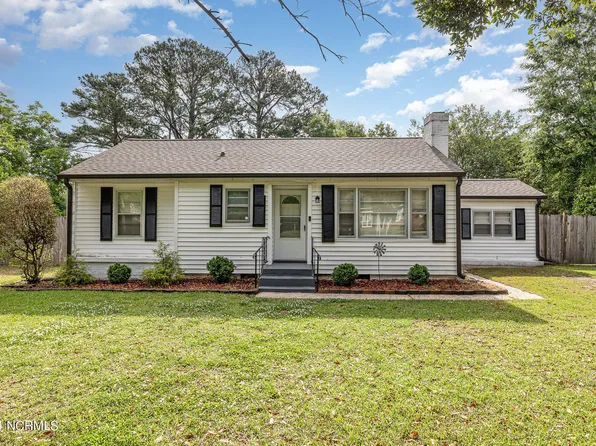 210 Oliver Street, Selma, NC 27576