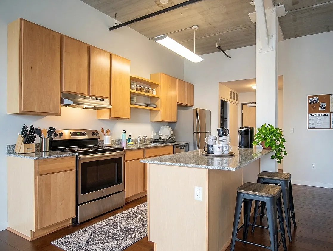 Cayuga Lofts — Photo 1