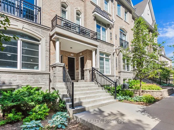 39 Drewry Ave #22, Toronto, ON M2M 0B4