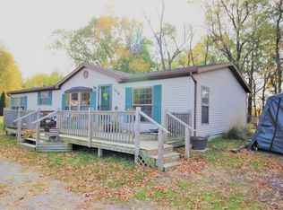 1914 E Division Rd, Reynolds, IN 47980