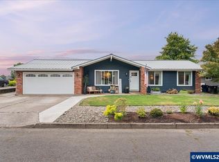 350 Cindy Ln NW, Mount Angel, OR 97362