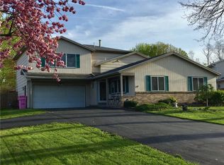 297 Judy Ann Dr, Rochester, NY 14616