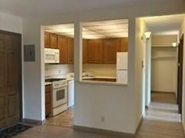 6730 Vernon Ave S APT 407, Minneapolis, MN 55436