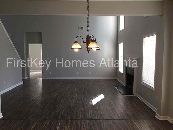 5th image of 964 Maple Leaf Dr #5