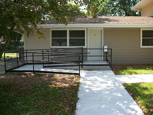 2116 Fisher St — Photo 10