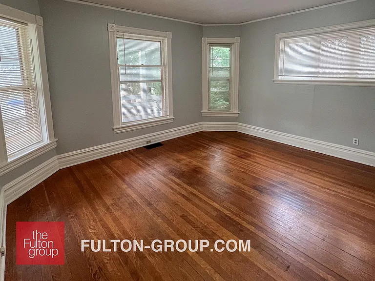 423 Charles Ave SE #1 — Photo 8
