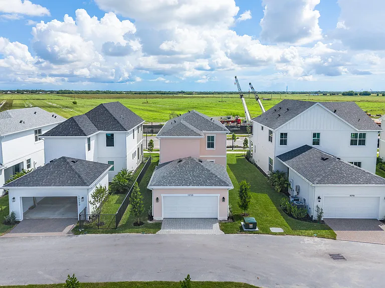 10720 SW Pioneer Pkwy — Photo 13