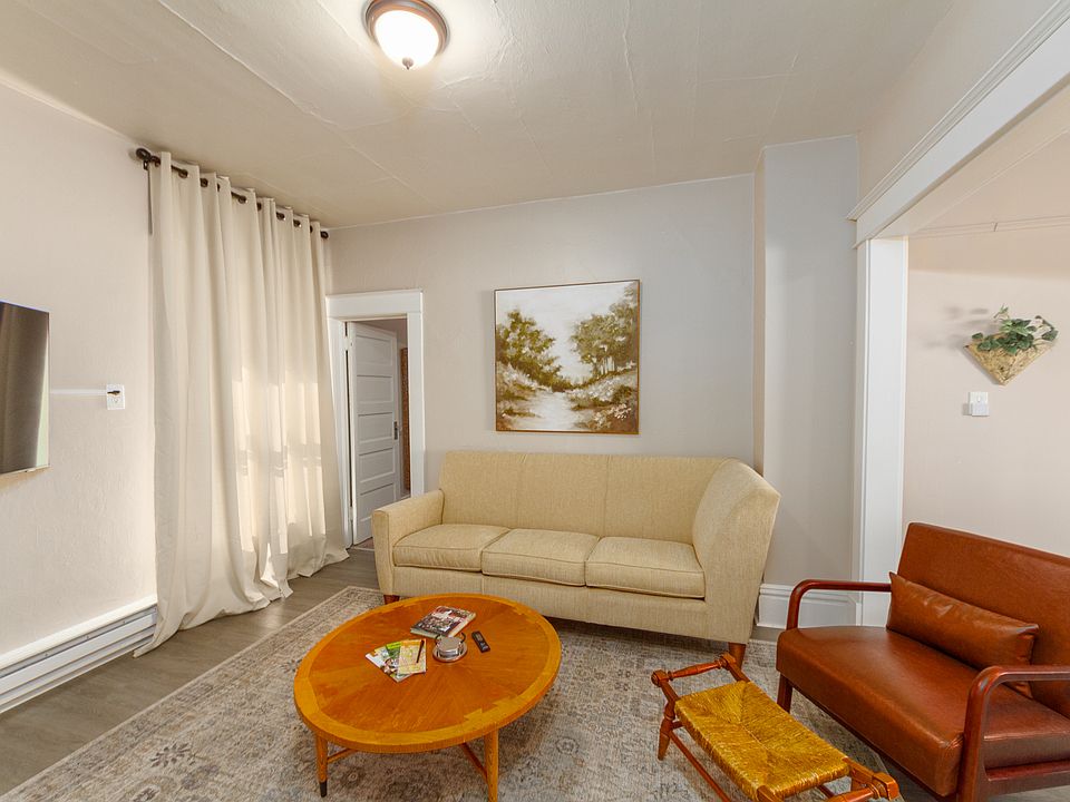 1st image of 2219 W Broadway Ave APT 3