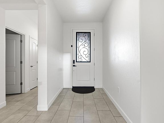 3rd image of 247 Rebel St