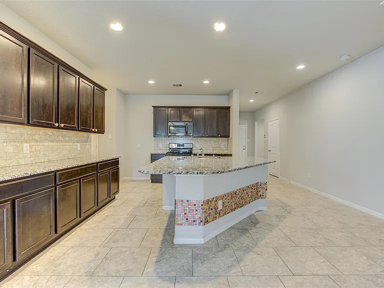 29222 Dunns Creek Ct — Photo 8