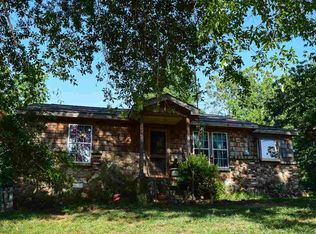 162 Bailey Rd, Central, SC 29630