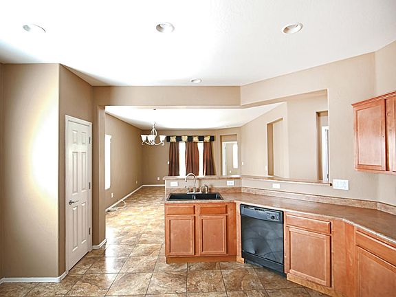 4th image of 20474 N 262nd Ave