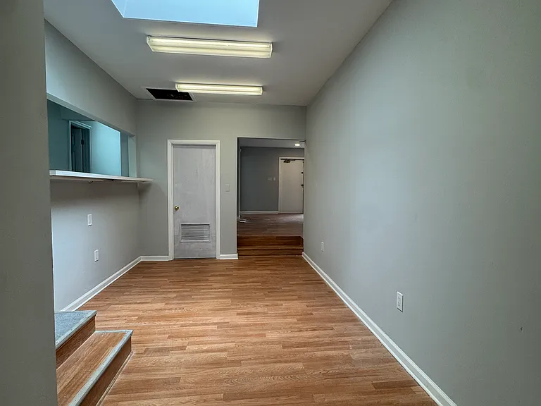 4410 74th Ave — Photo 11