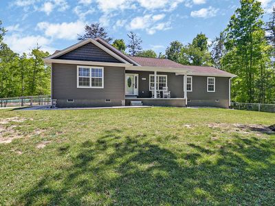 874 Deer Lodge Hwy, Clarkrange, TN, 38553