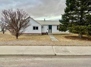 705 E Sebree St, Dillon, MT 59725
