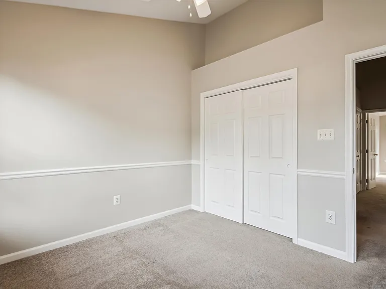 6733 Sullivan Way — Photo 33