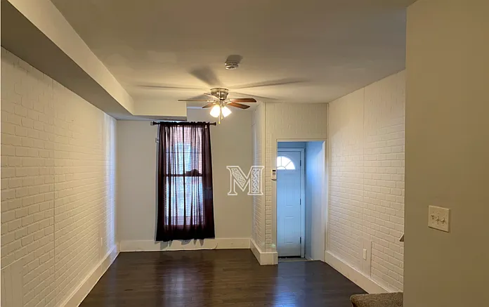 799 N Glover St — Photo 4