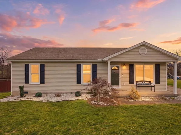 1003 Ravenwood Dr, Lawrenceburg, KY 40342