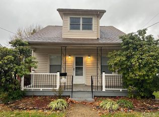 112 Lexington Ave, Edison, NJ 08817