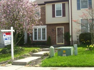 9 Robin Ridge Ct, Parkville, MD 21234