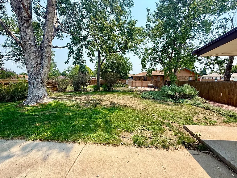 3126 W 5th St — Photo 29