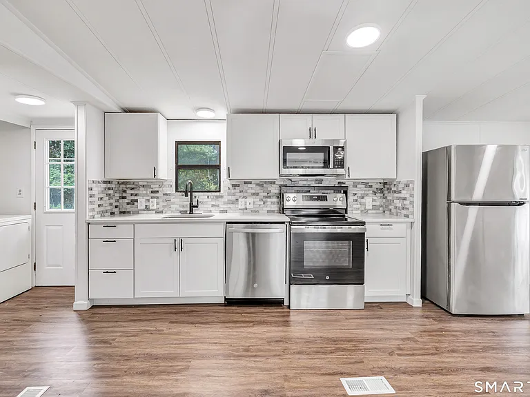 30 Crescent Park Rd — Photo 17