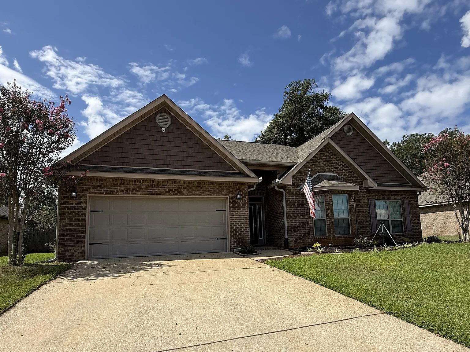 Available Now! 3 Bedroom / 2 Bath In Daphne! — Photo 1