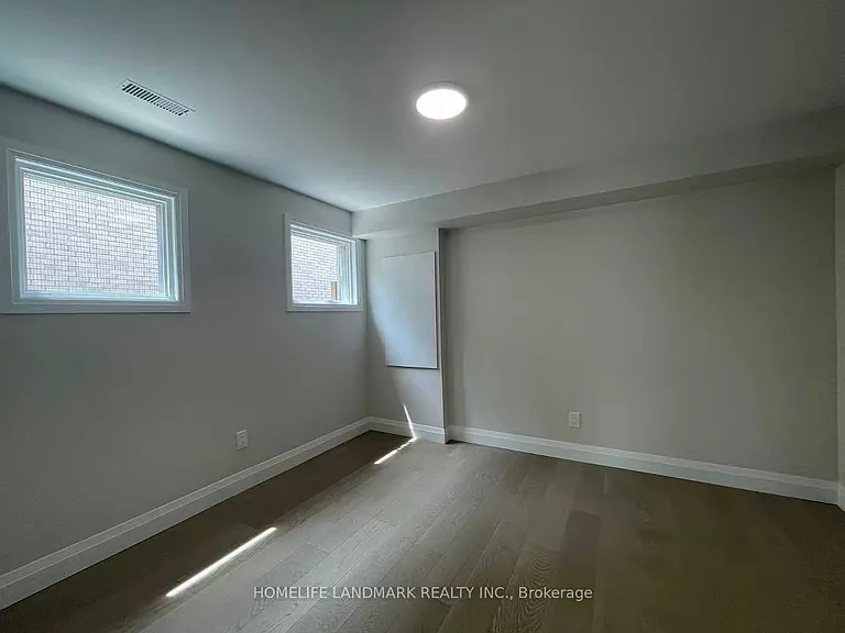 17 Rosemeade Ave #2 — Photo 12