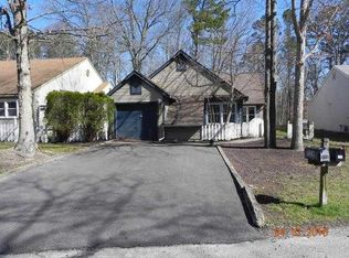 729 Whalers Cove Ct, Galloway, NJ 08205