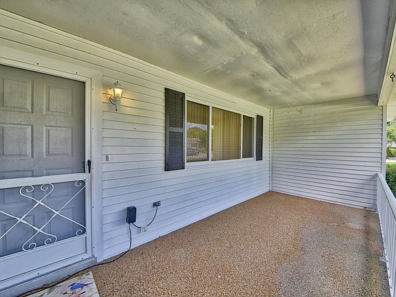 5th image of 10841 SW 90th Ct