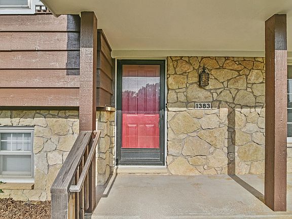 4th image of 1383 N Caddy Ln